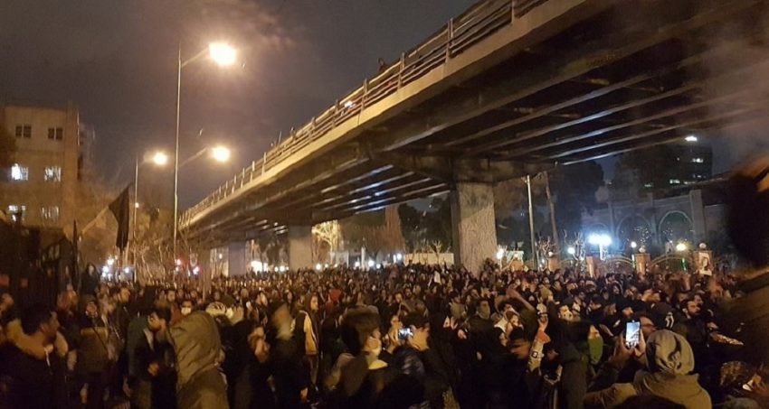 Iran Protests breaks out again-Protesters call for Khamenei to get lost!