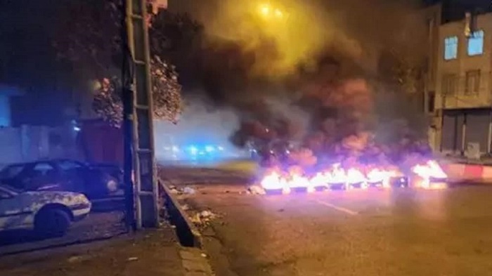 The defiant youths in Saqqez blocked the streets by lighting fire and in Mahabad they held nightly demonstrations chanting “Death to the dictator.”