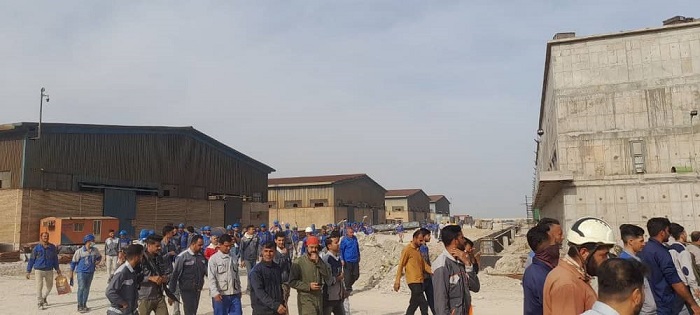 The Fourth Day of Strike by Project Workers in Oil, Gas, Petrochemical, Power Plants, Steel Industries, and Copper Mines: Extending to 97 Centers and Industrial Companies in 32 Cities across 12 Provinces.