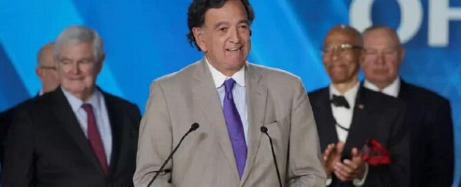 On the 1st of September 2023, the United States lost a political titan, Governor Bill Richardson. He was 75. Renowned as a steadfast supporter of the Iranian Resistance, his passing marks the end of an era of a dedicated champion of democratic values at home and abroad.