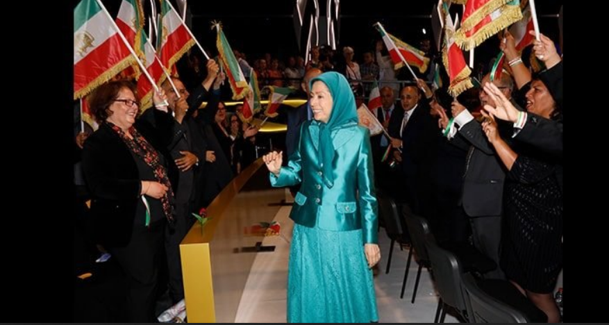 Under her leadership, the MEK underwent a major transformation, opening up equal opportunities for women in areas previously dominated by men.
